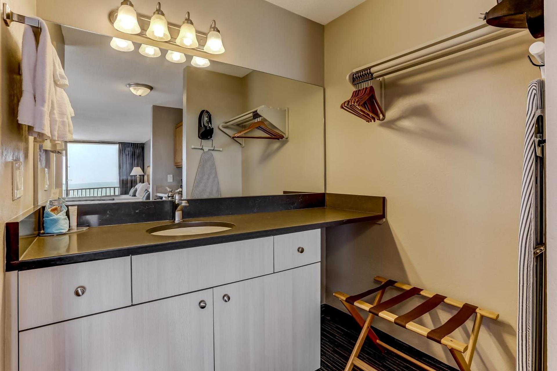Beachside Motel - Amelia Island photo 10