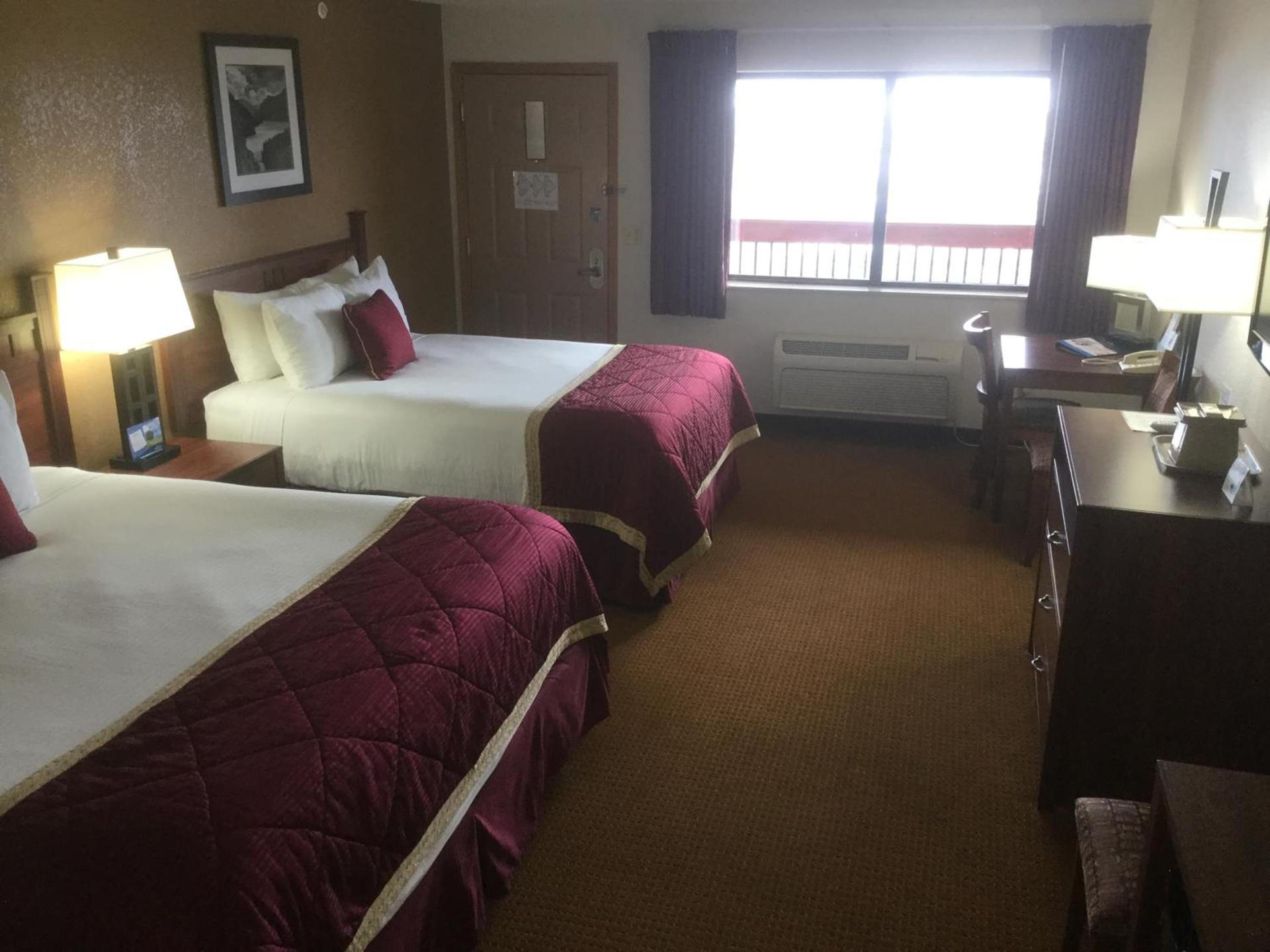 Baymont by Wyndham Cortez photo 45
