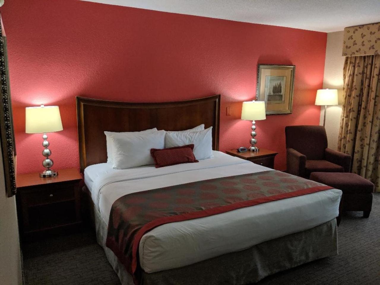 Ramada by Wyndham Raleigh photo 34