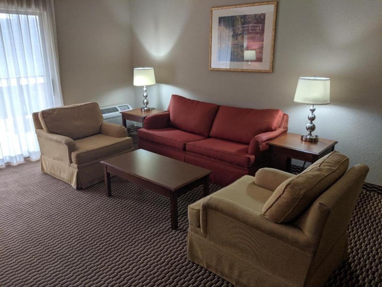 Ramada by Wyndham Raleigh photo 33