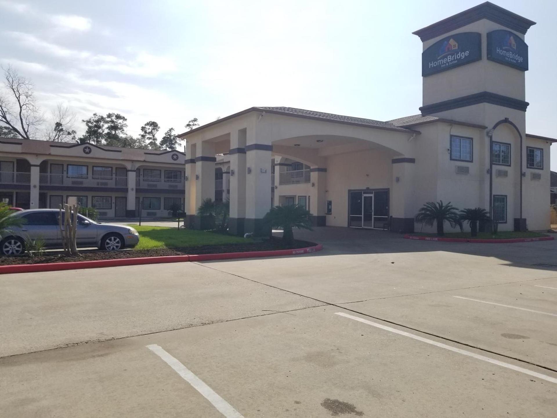 HomeBridge Inn and Suites photo 2