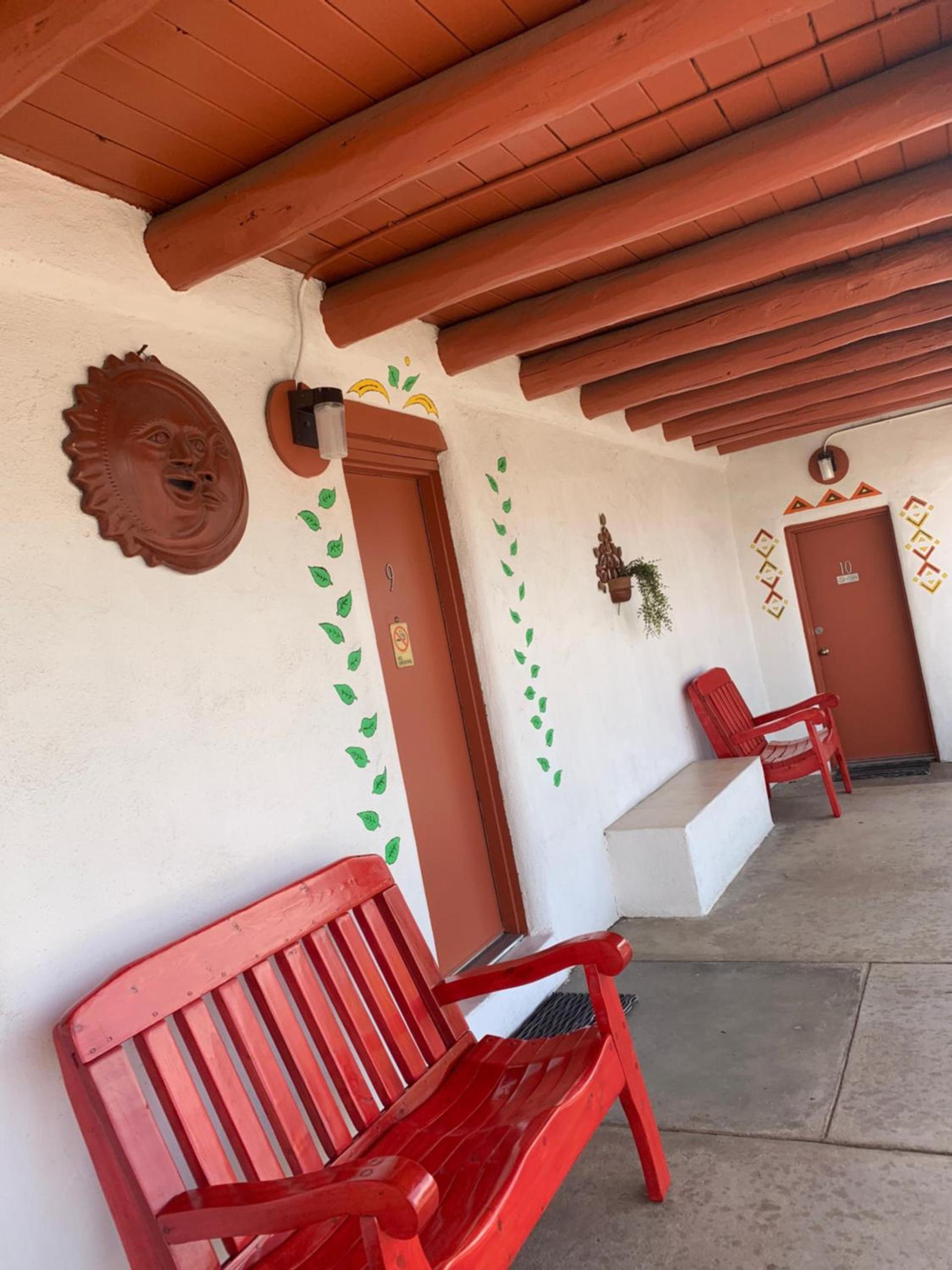 Cottonwood Court Motel photo 8