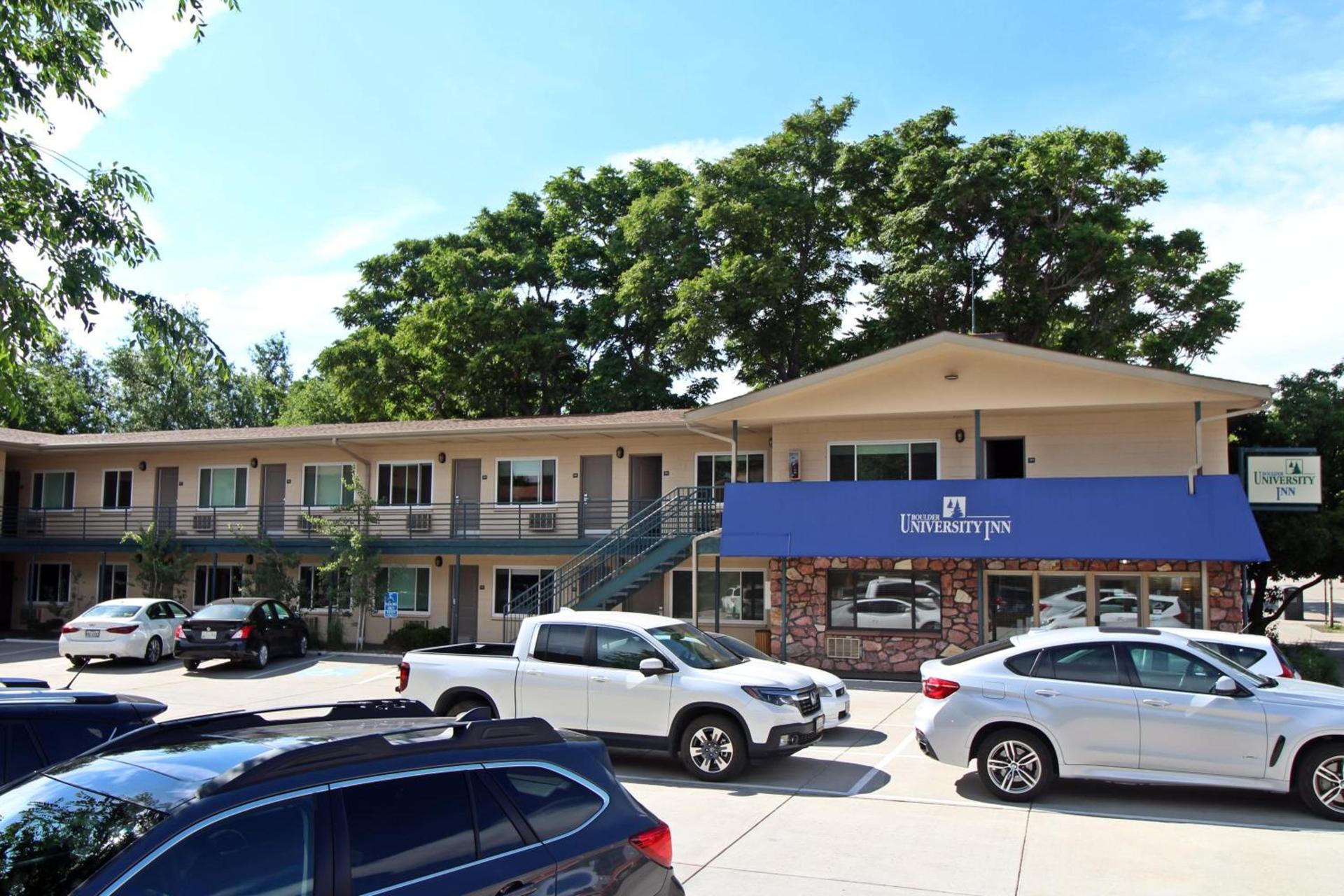 Boulder University Inn photo 9