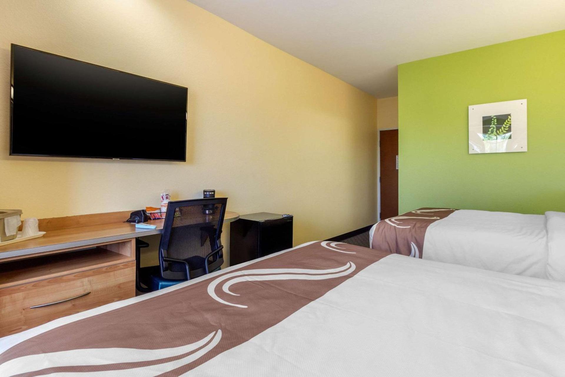 Quality Inn & Suites Lehigh Acres Fort Myers photo 28
