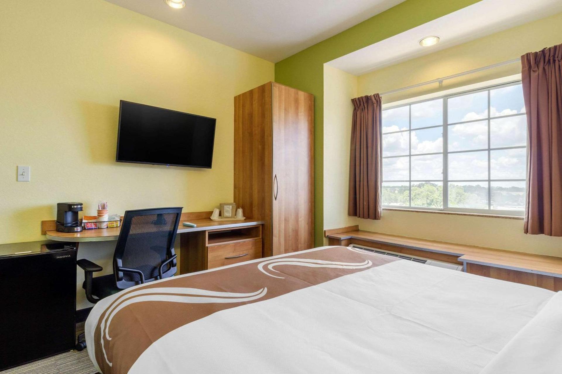 Quality Inn & Suites Lehigh Acres Fort Myers photo 6