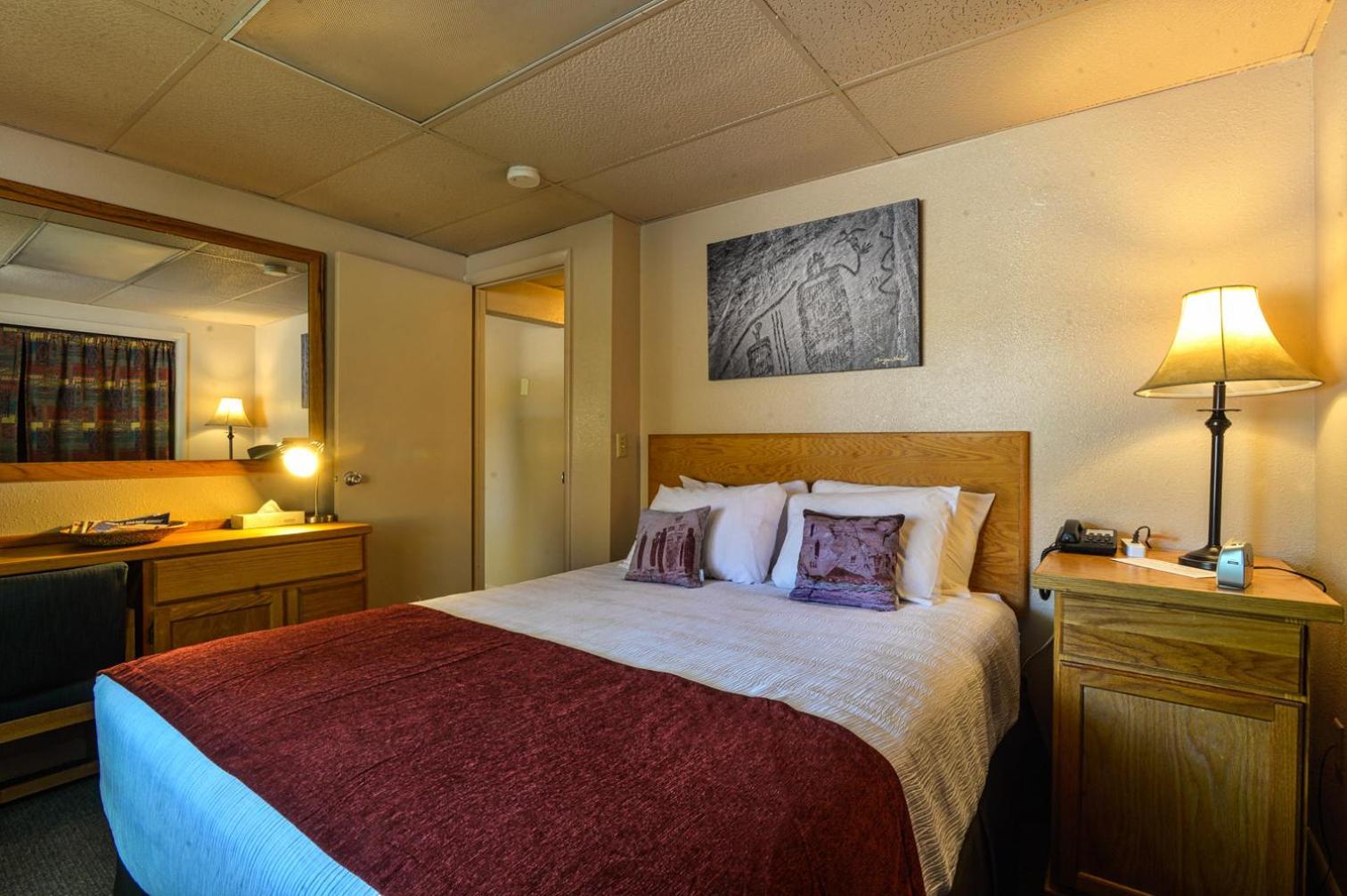 Rustic Inn photo 88