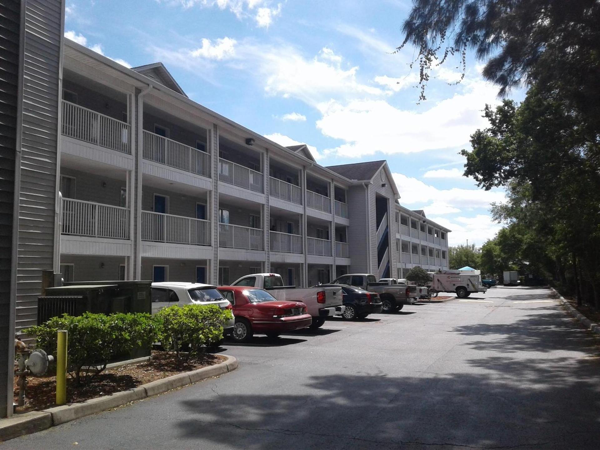 InTown Suites Extended Stay Clearwater FL photo 1
