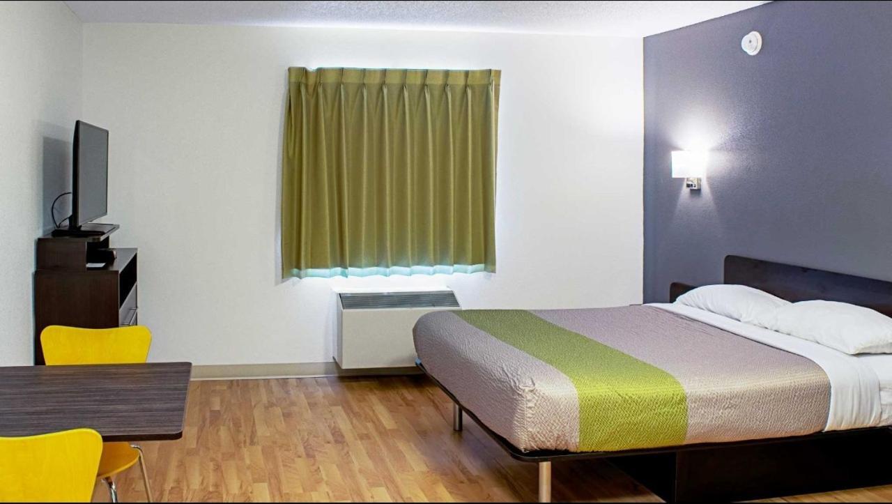 Studio Lodge - Cincinnati - Springdale photo 4