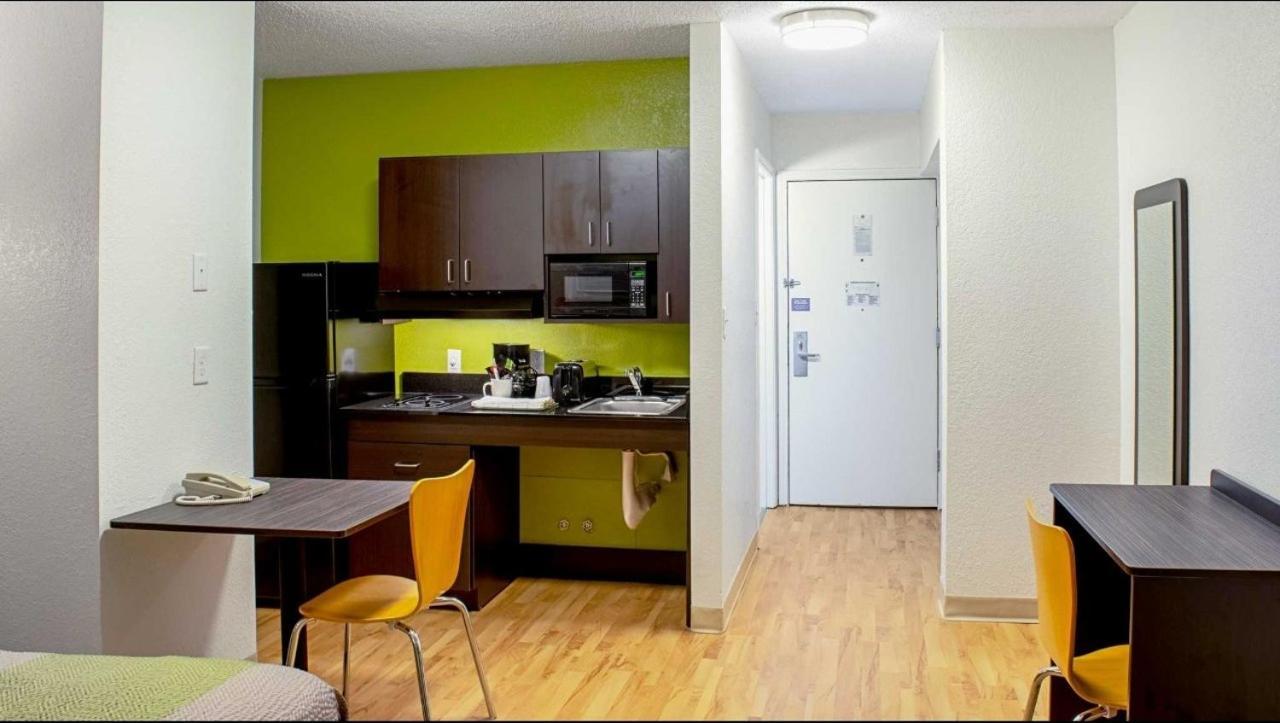 Studio Lodge - Cincinnati - Springdale photo 5