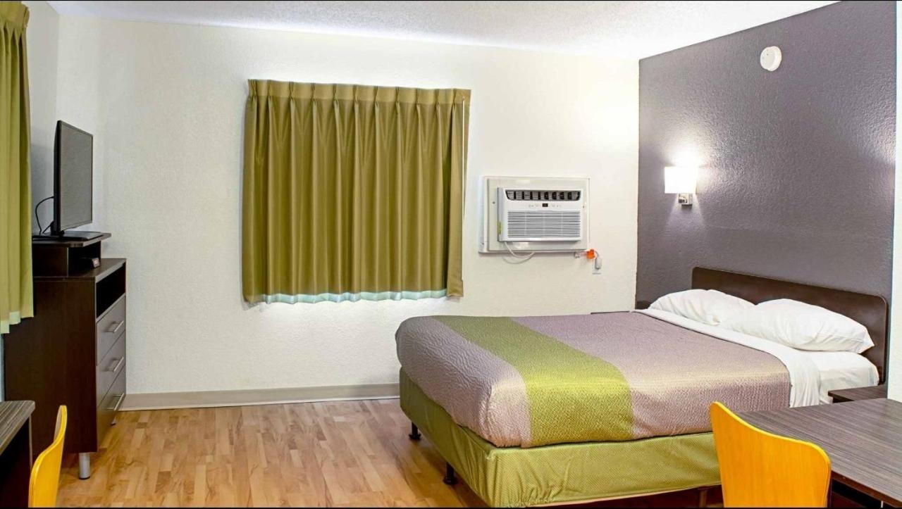 Studio Lodge - Cincinnati - Springdale photo 44