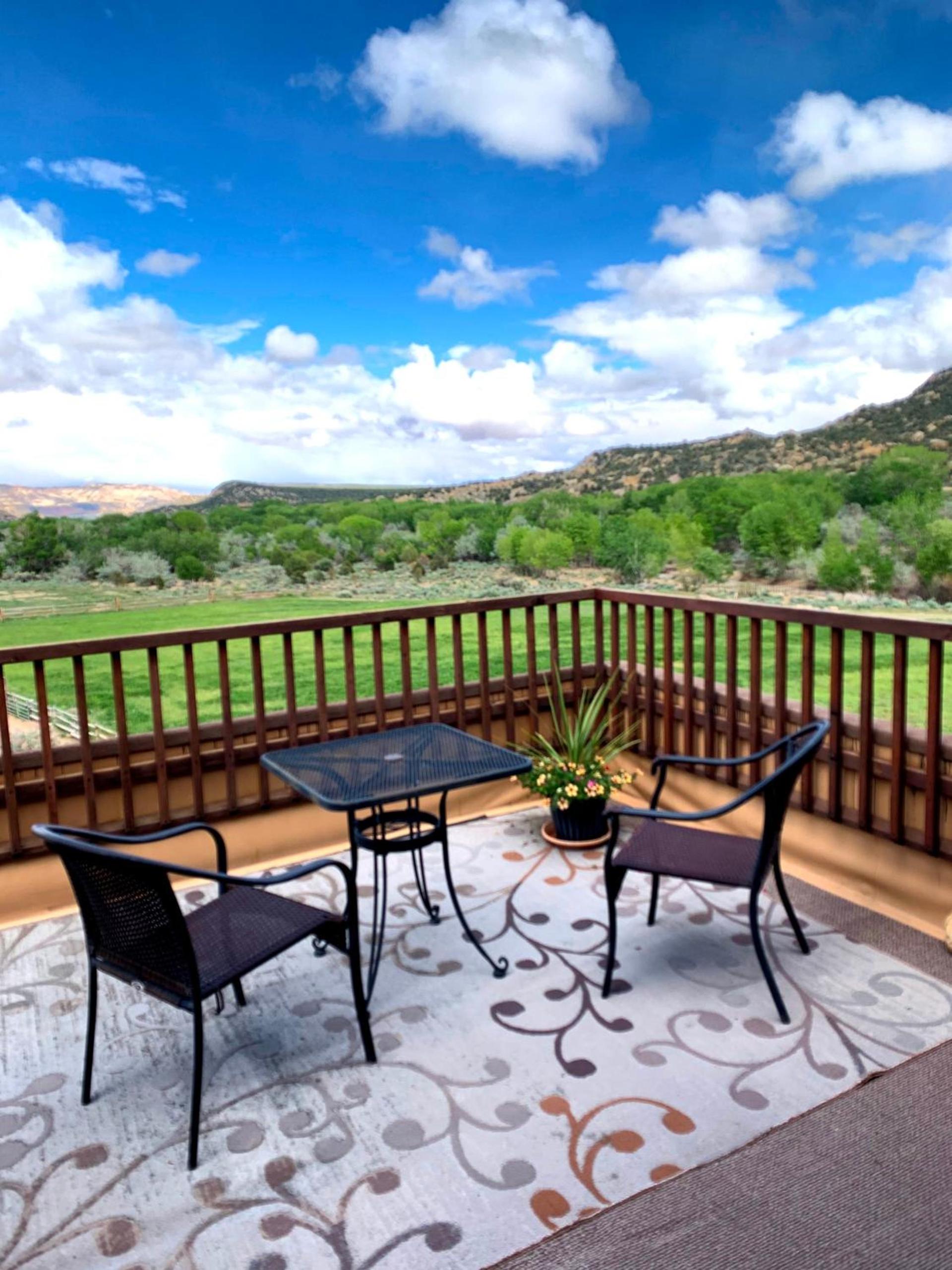 Slot Canyons Inn Bed & Breakfast photo 27
