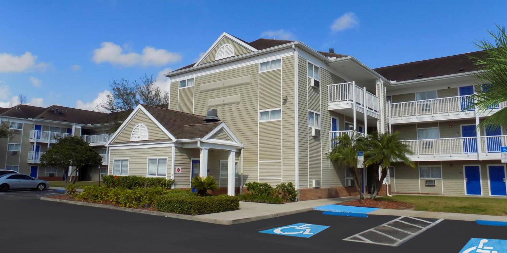 InTown Suites Extended Stay Tampa FL photo 1