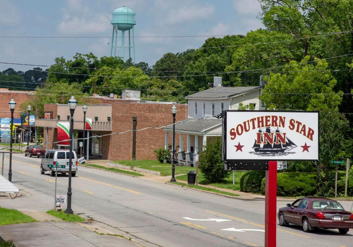 SOUTHERN STAR INN photo 18