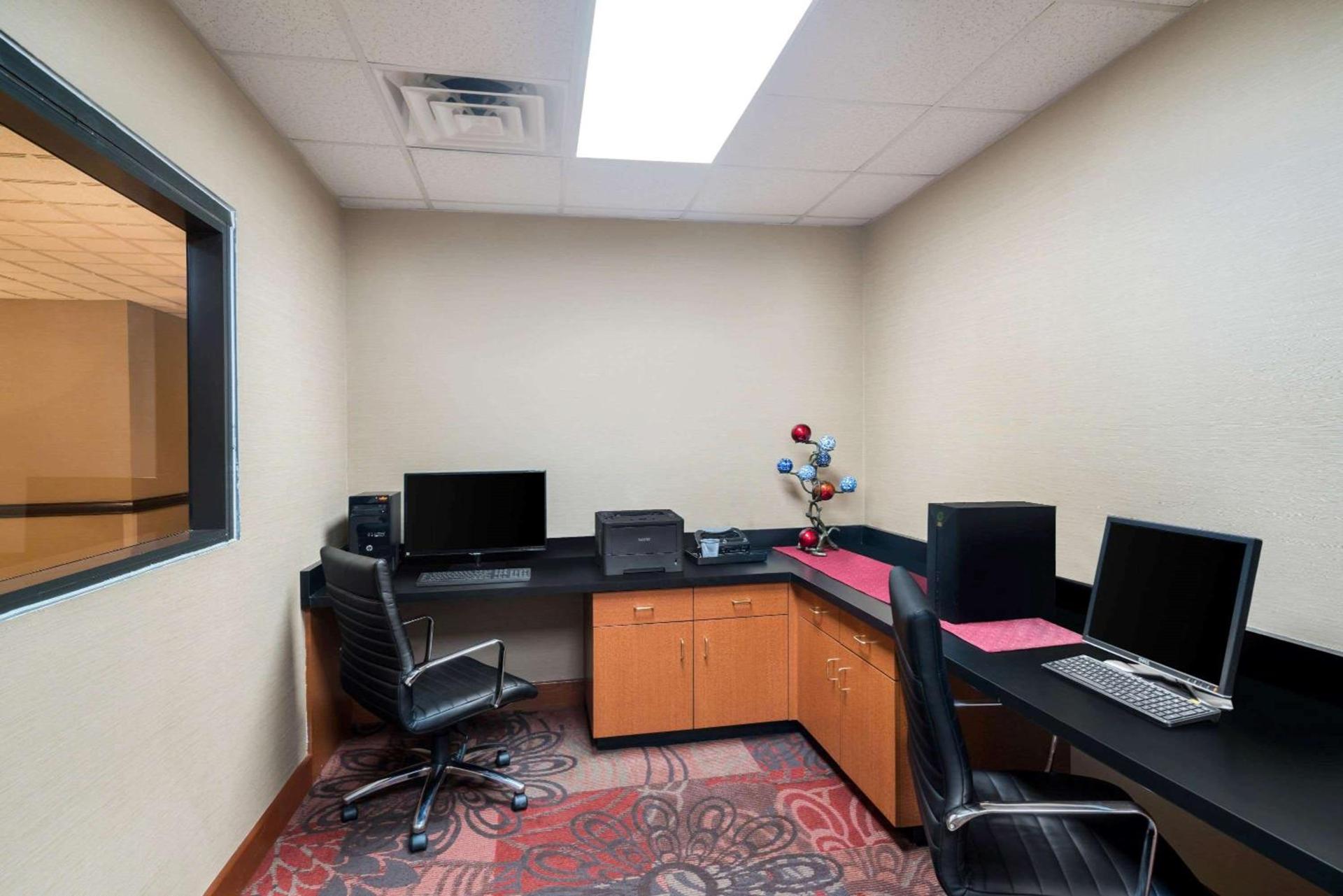 Wingate by Wyndham (Lexington, VA) photo 15