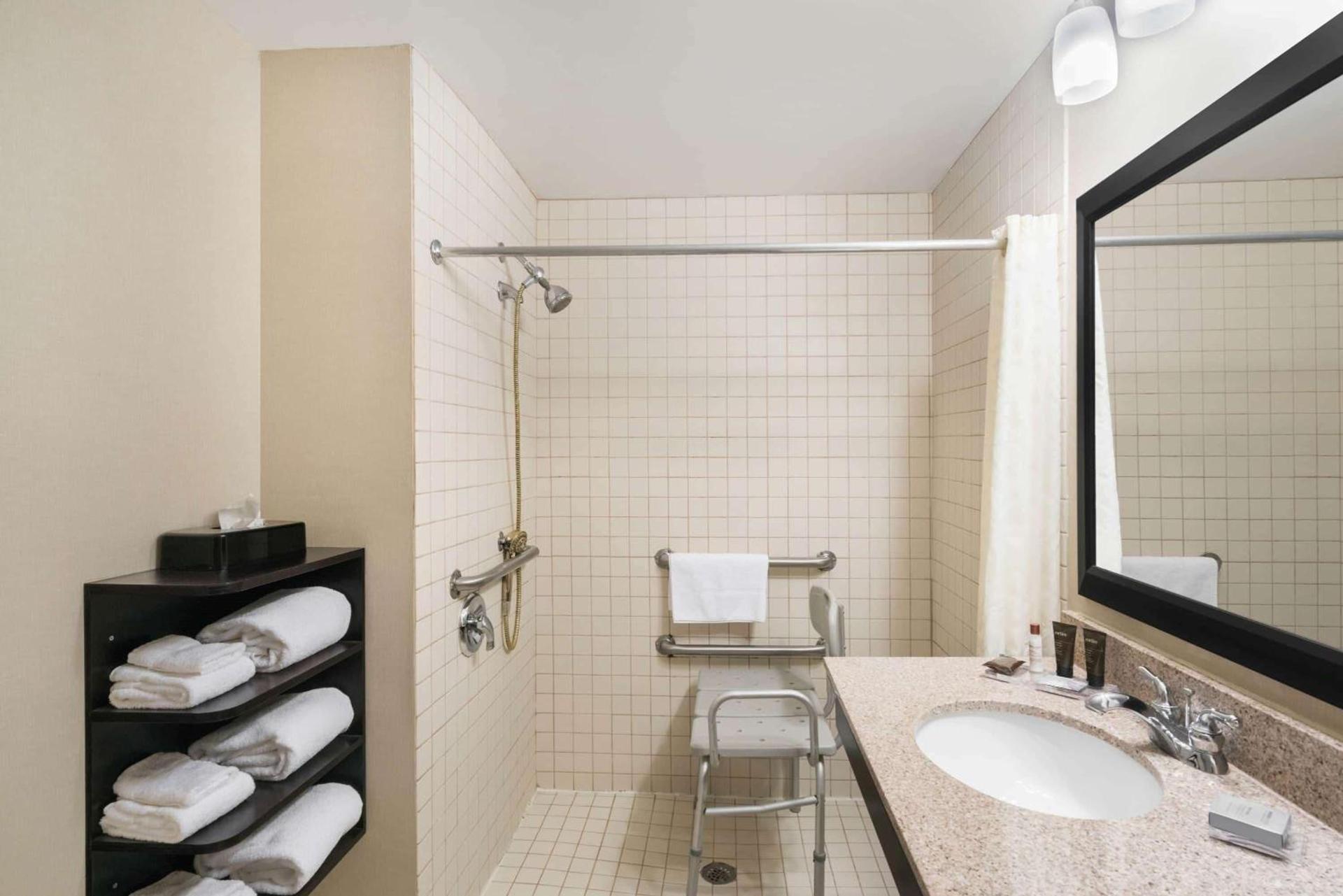 Wingate by Wyndham (Lexington, VA) photo 14