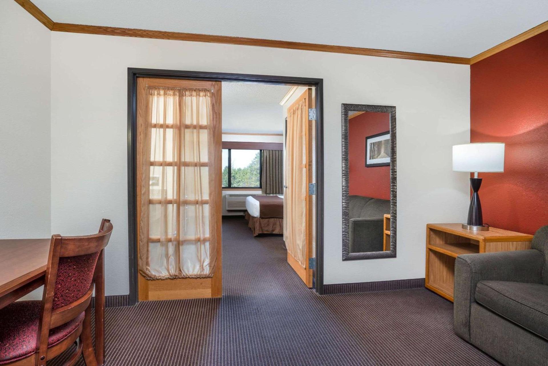 AmericInn by Wyndham Park Rapids photo 15