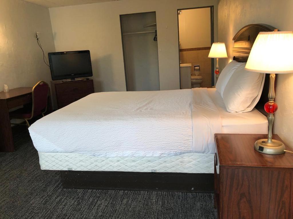 Portland Super Value Inn photo 3
