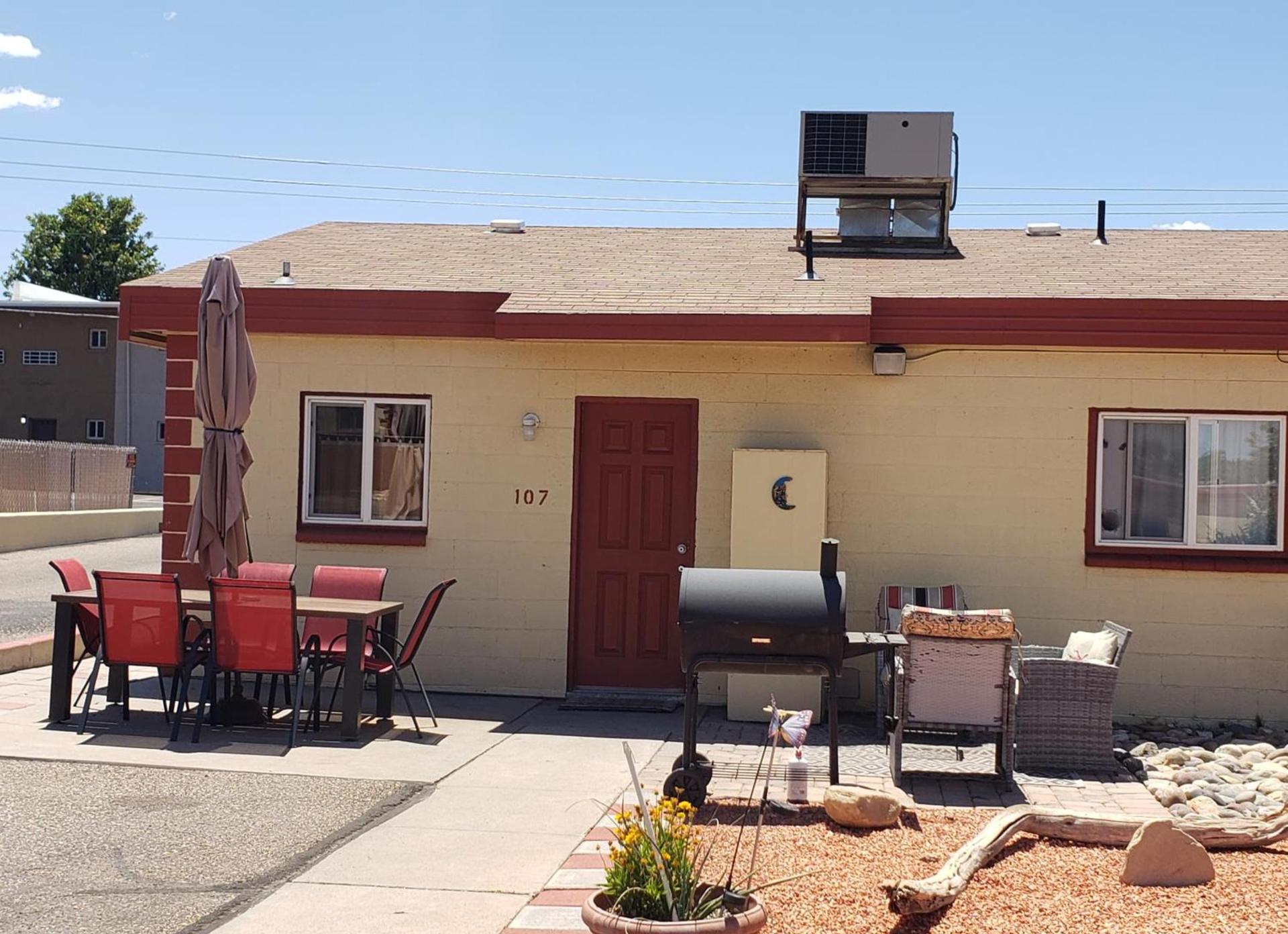 Red Rock Motel and Dam Motel photo 22