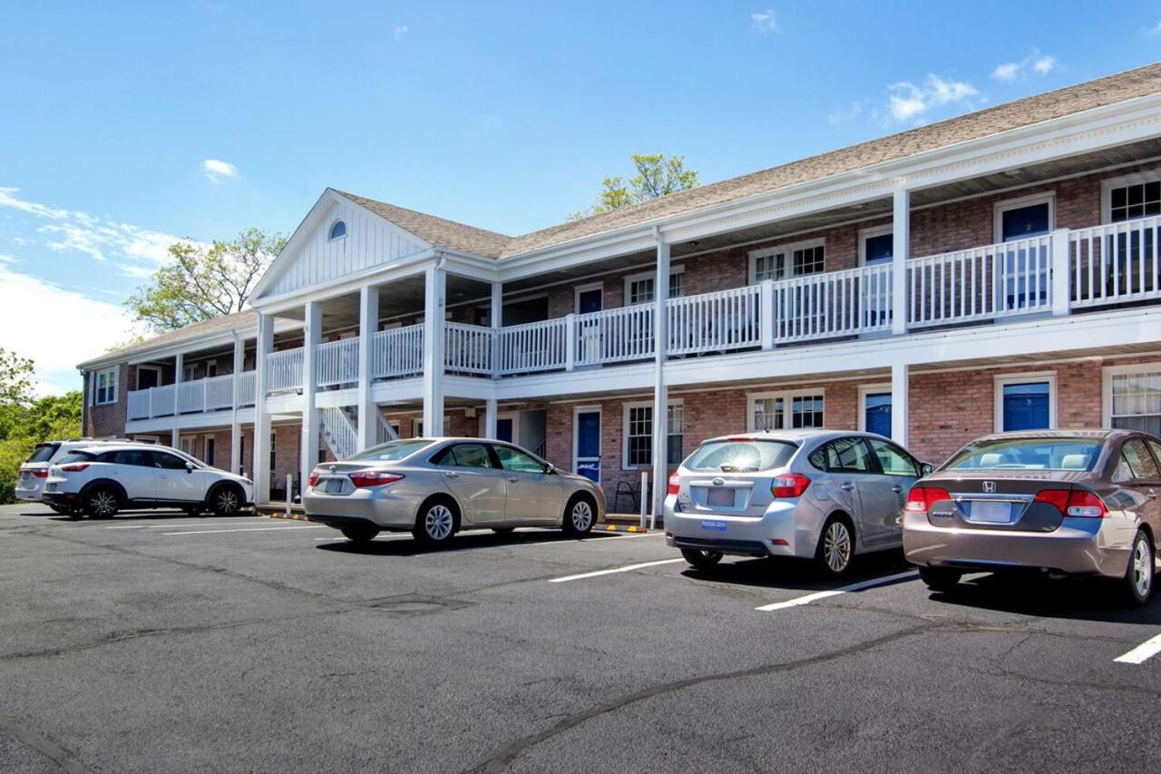Cape Cod Harbor House Inn photo 3