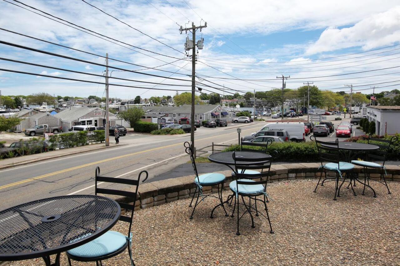 Cape Cod Harbor House Inn photo 5