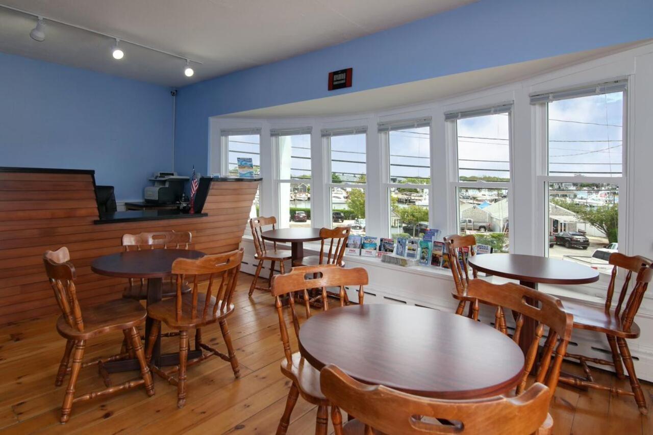 Cape Cod Harbor House Inn photo 2