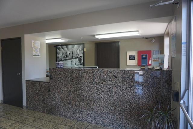Super 8 by Wyndham Casa Grande photo 8