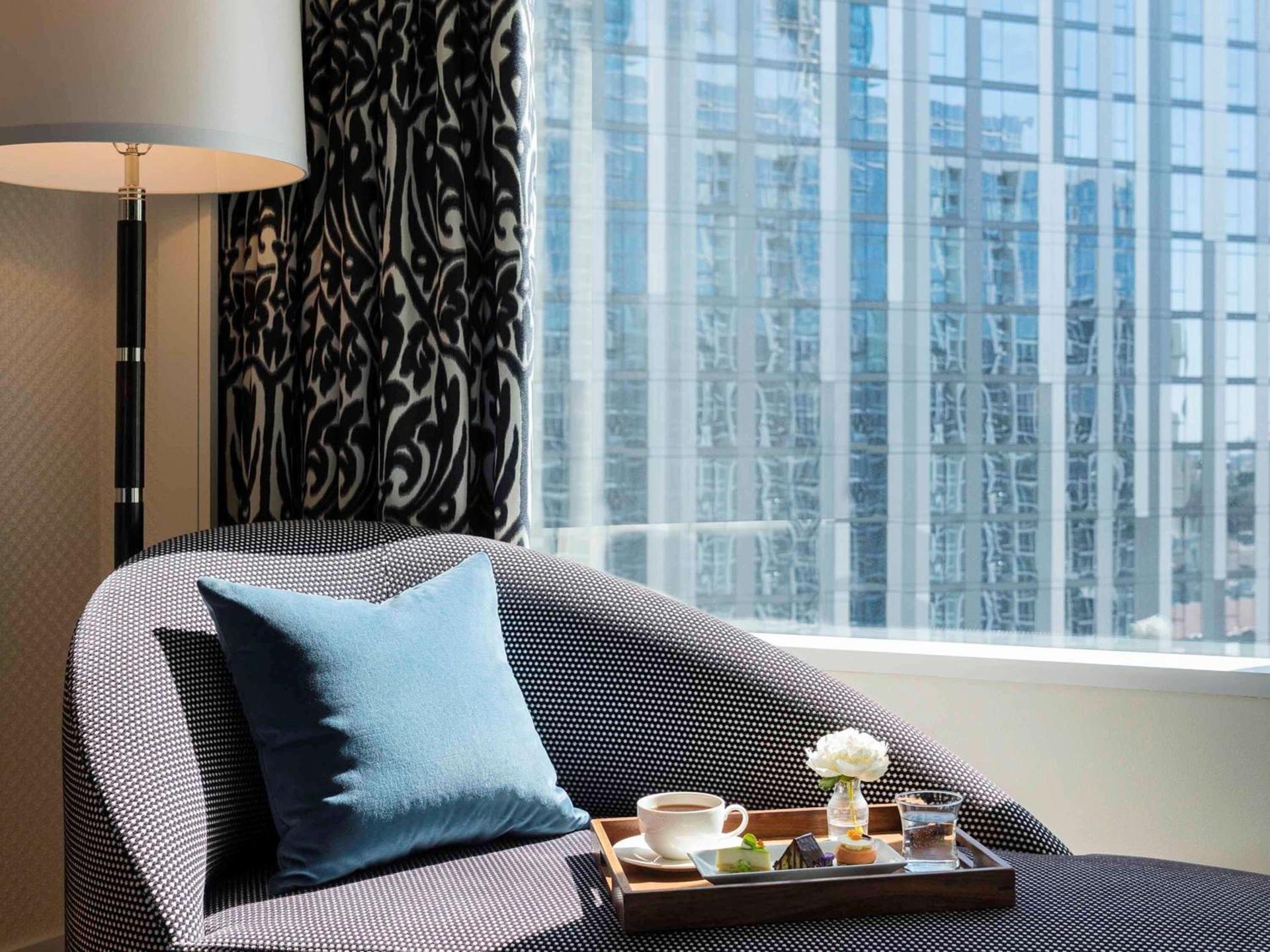 Sofitel Chicago Magnificent Mile photo 41
