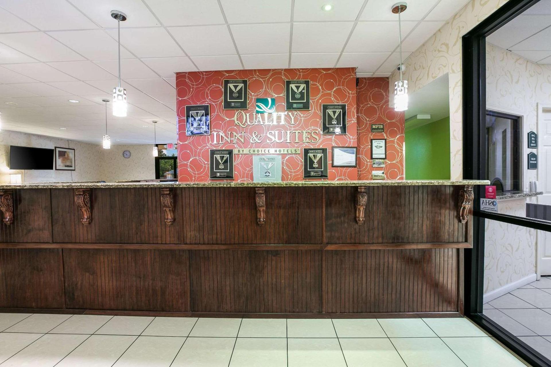Quality Inn & Suites near Lake Eufaula photo 6