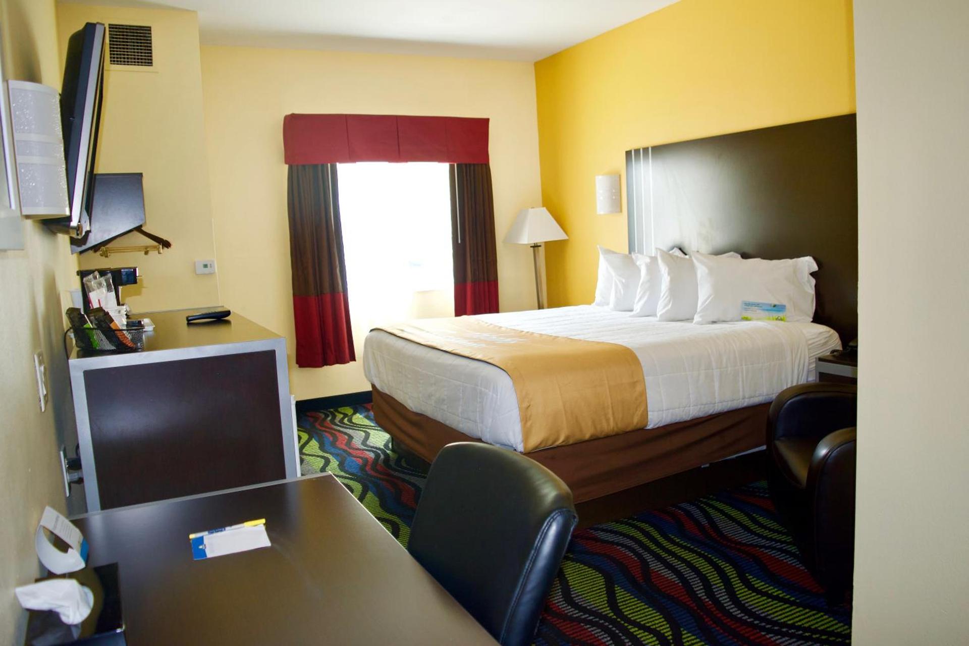 Days Inn & Suites by Wyndham Augusta Near Fort Eisenhower photo 9