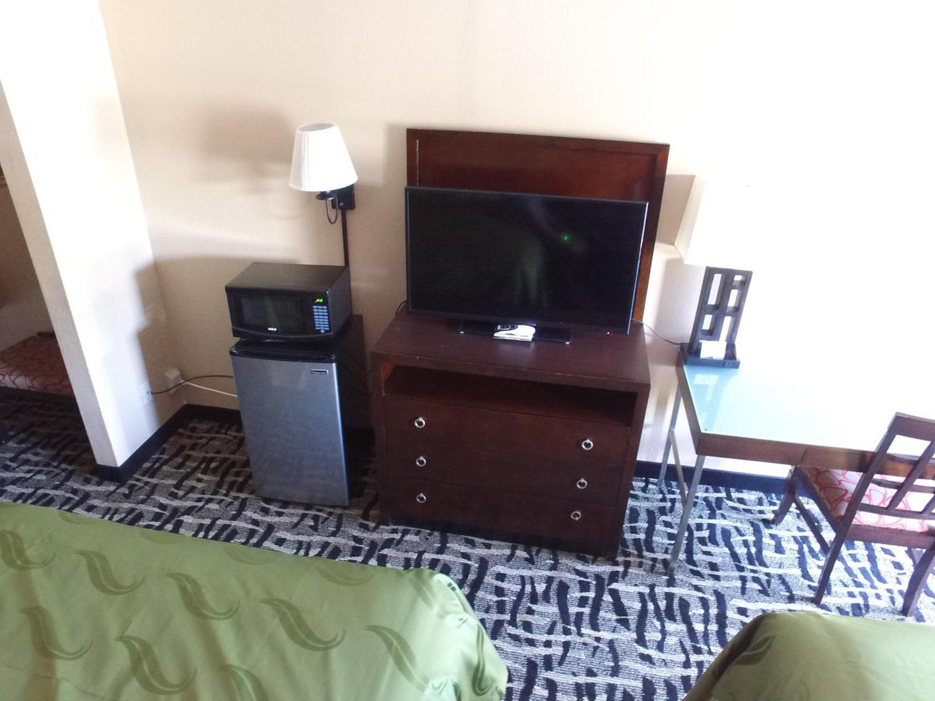 Cross Road Motel photo 7