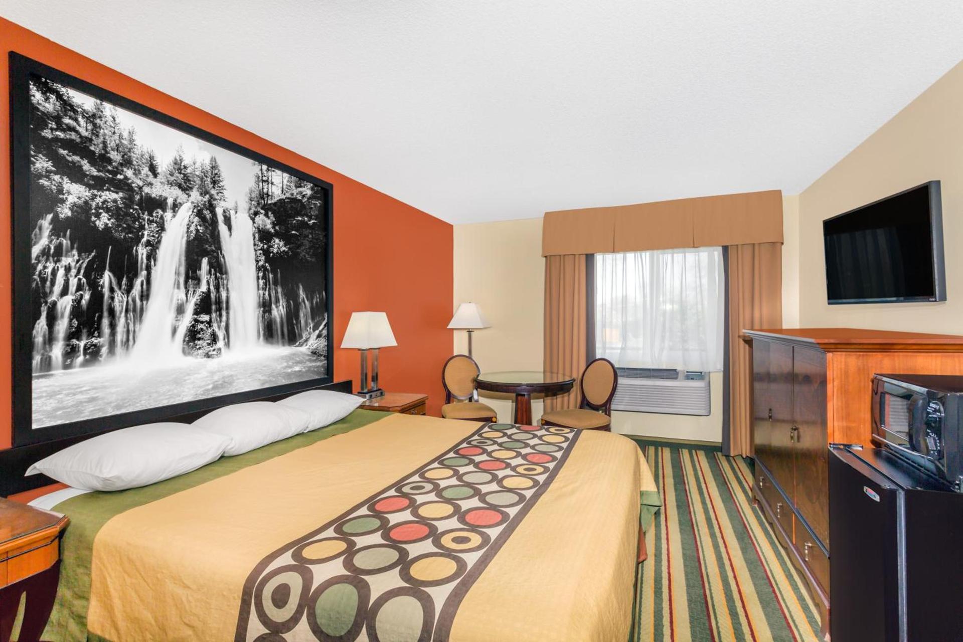 Super 8 by Wyndham Chico photo 28