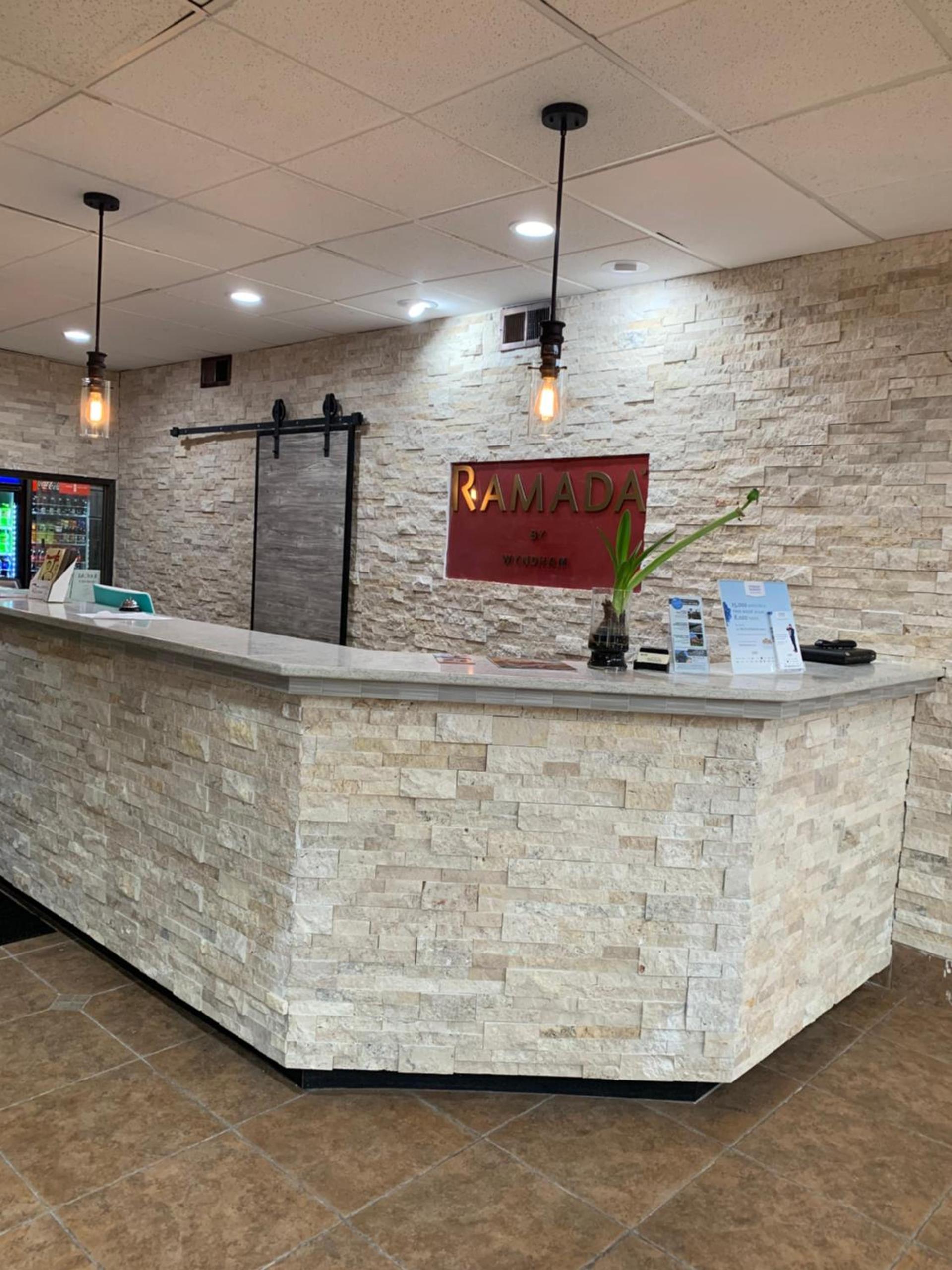 Ramada by Wyndham North Platte photo 44
