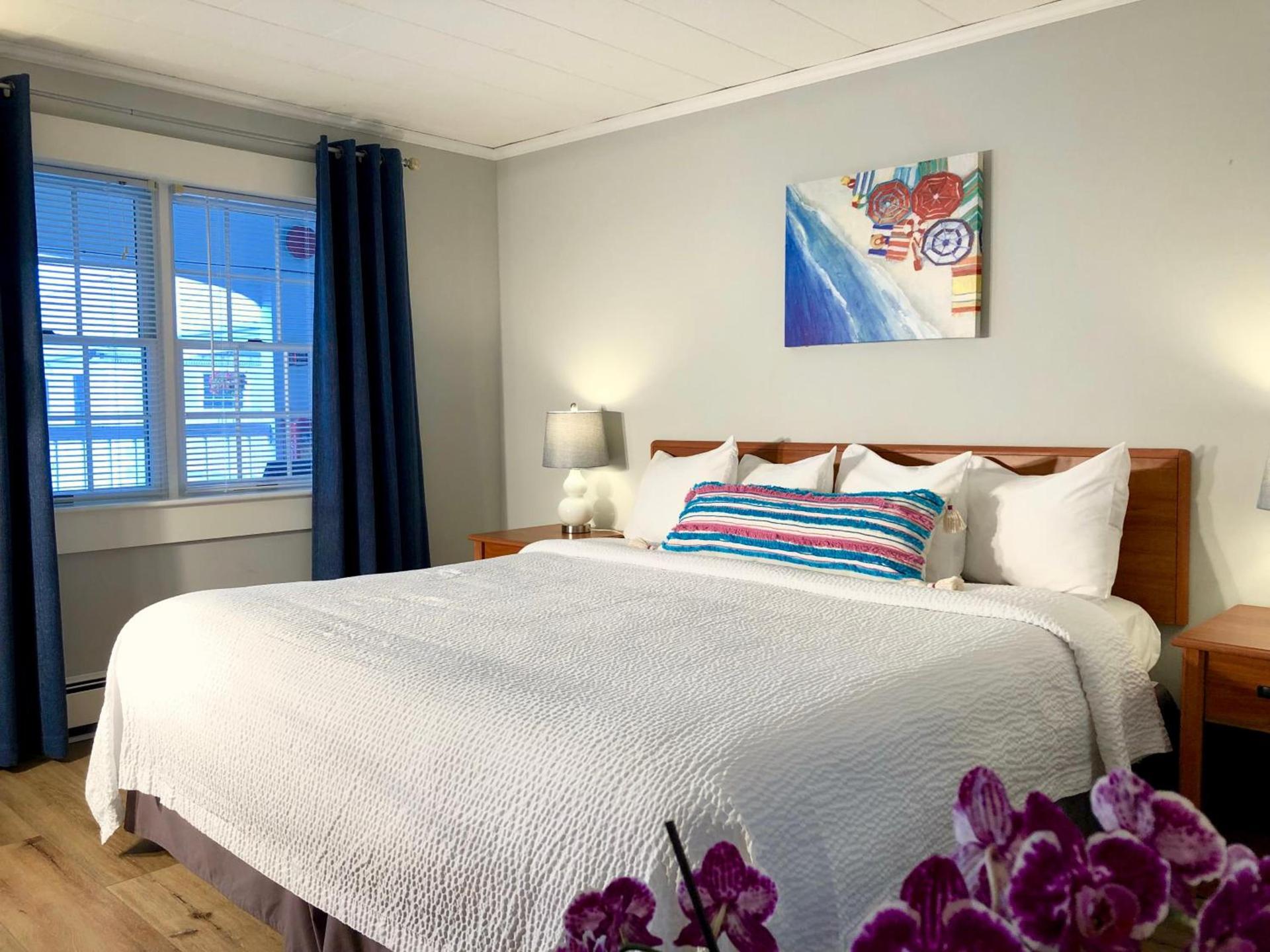 Hyannis Inn photo 74
