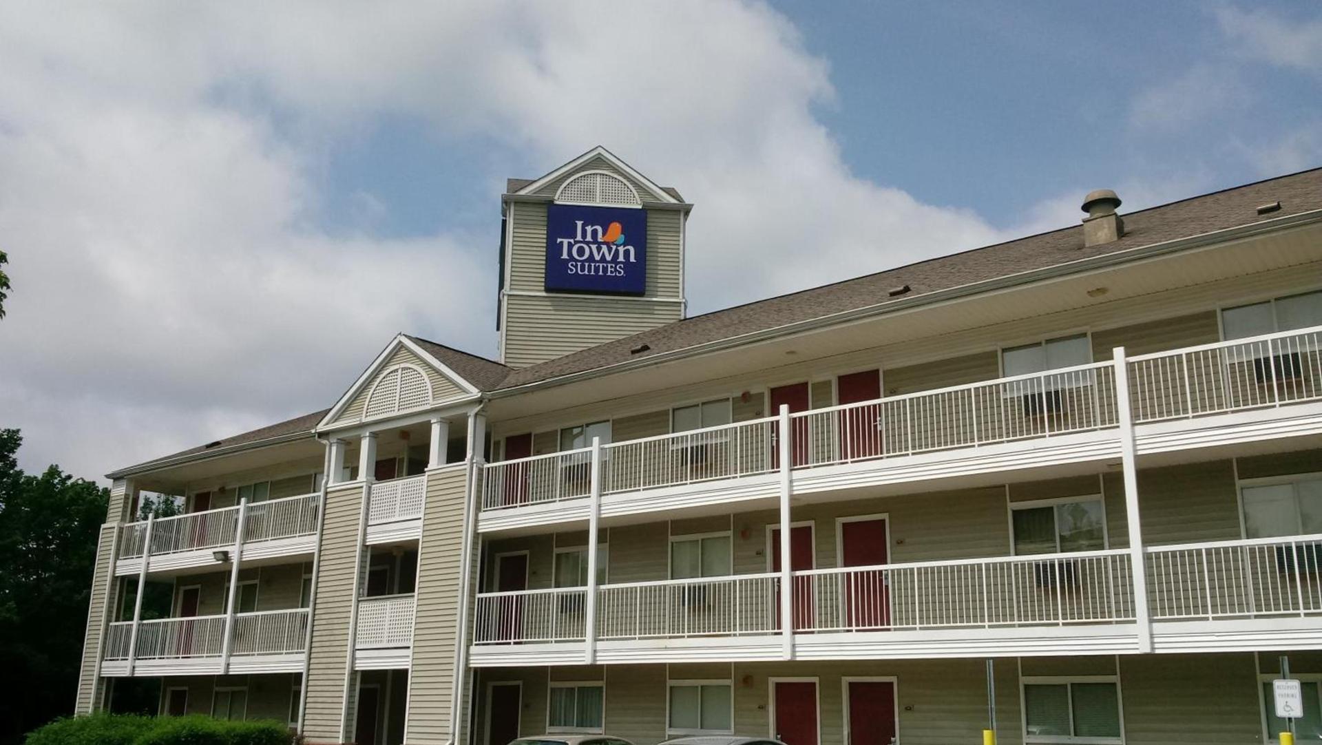 InTown Suites Extended Stay Birmingham AL - Huffman Road photo 1
