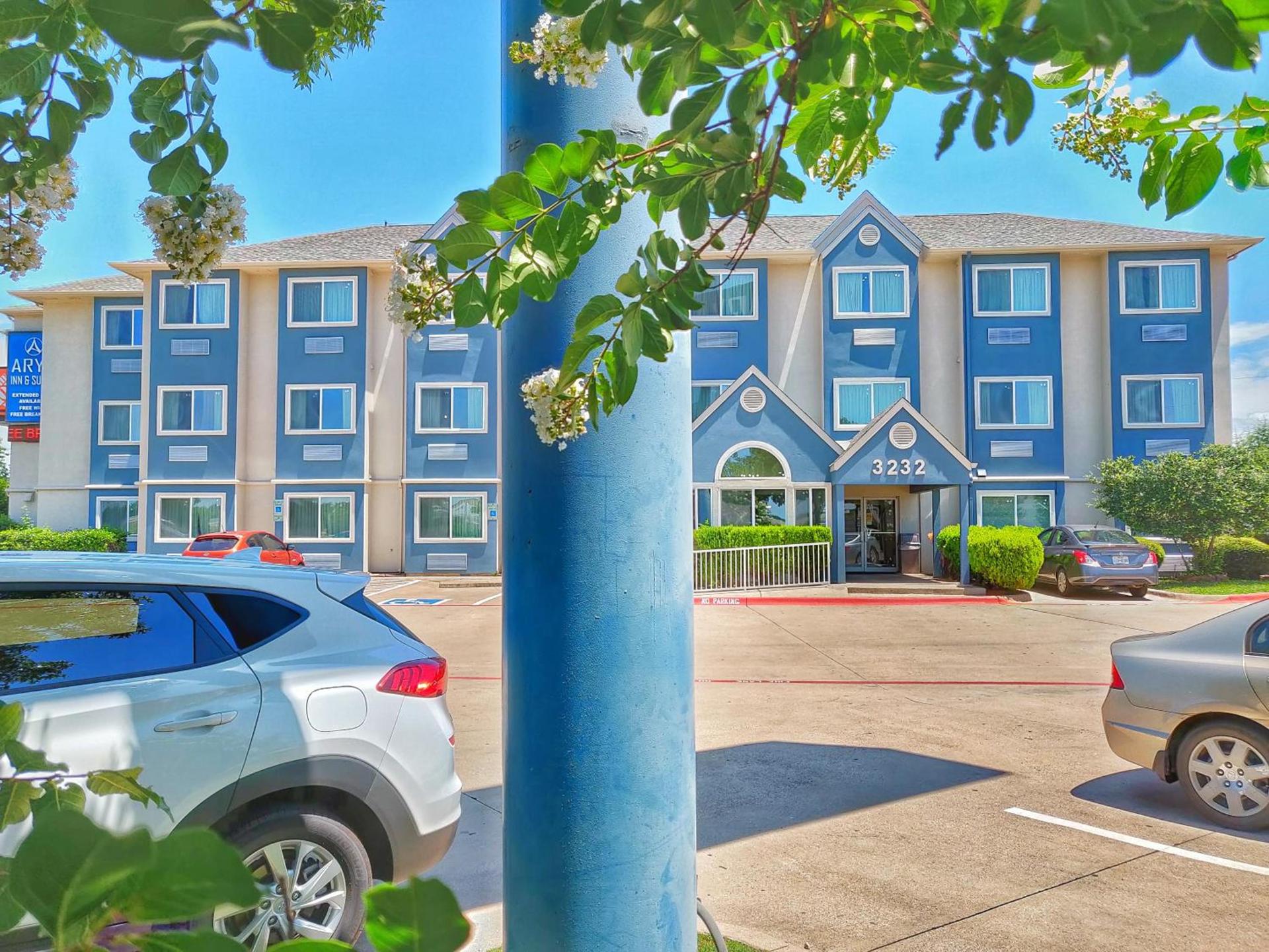 Arya Inn and Suites photo 8