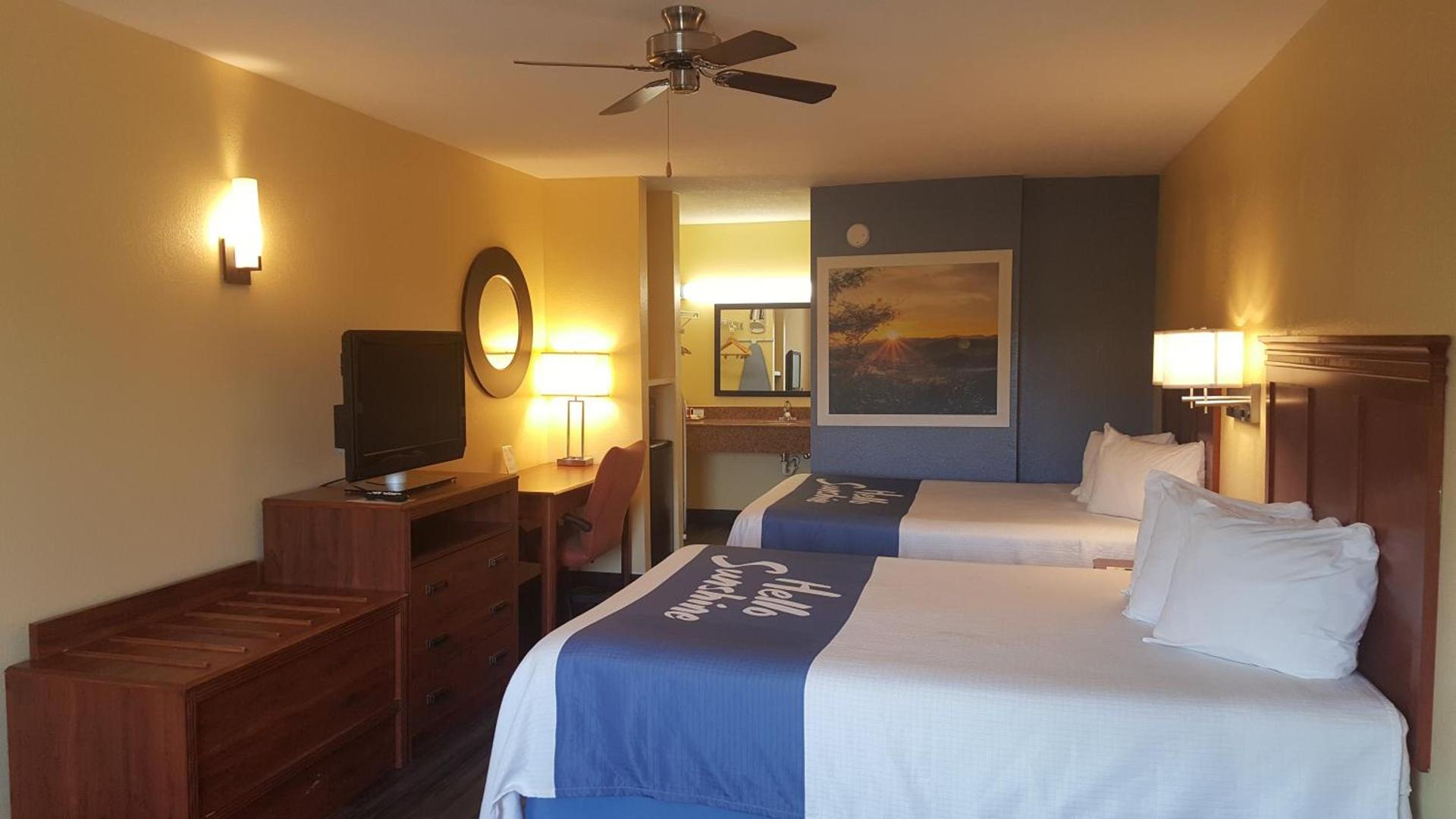 Days Inn by Wyndham Trenton photo 20