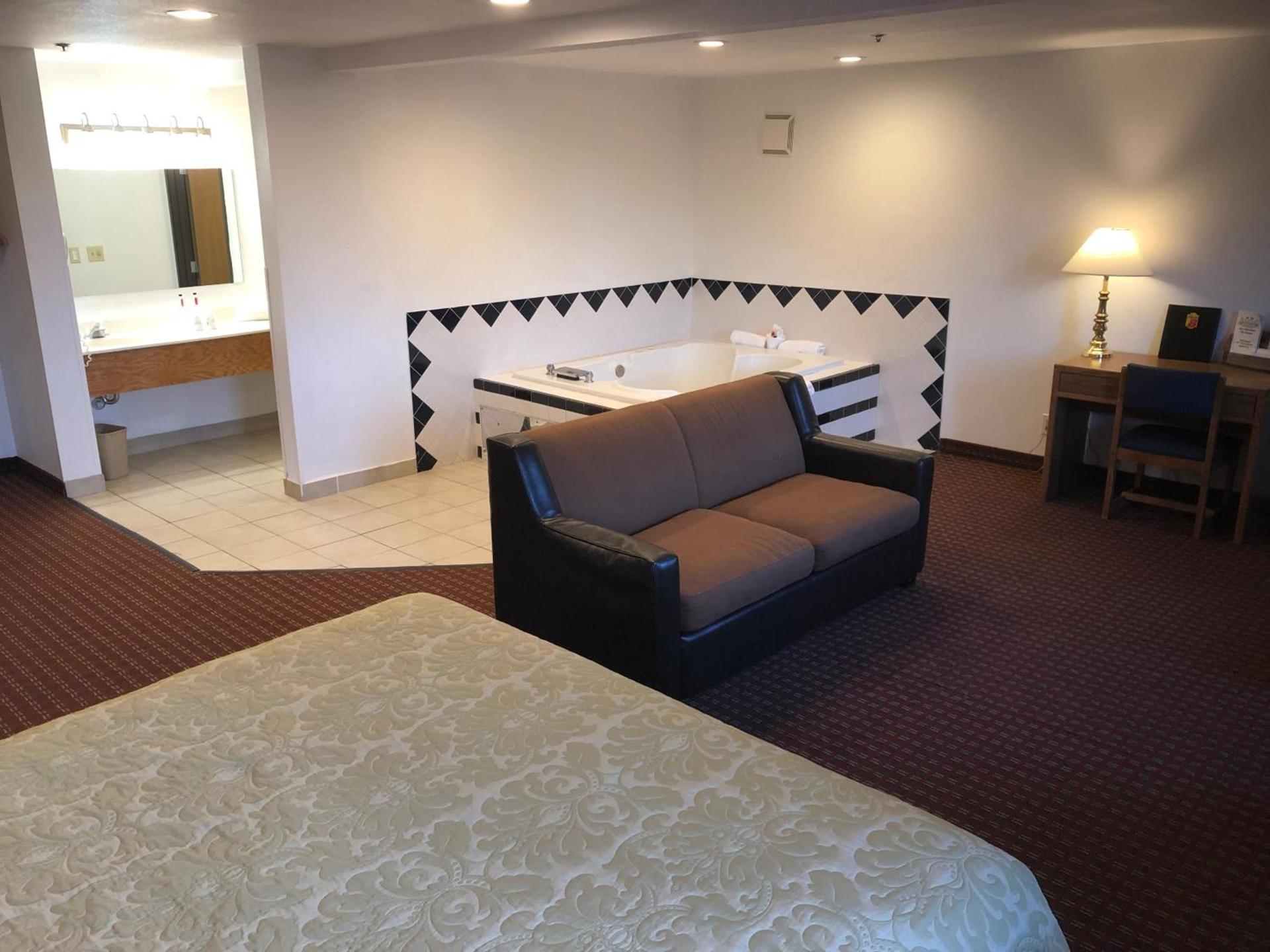 Super 8 by Wyndham The Dalles OR photo 47