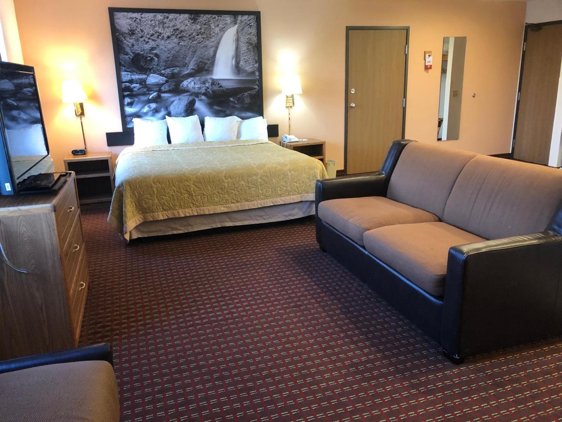 Super 8 by Wyndham The Dalles OR photo 49