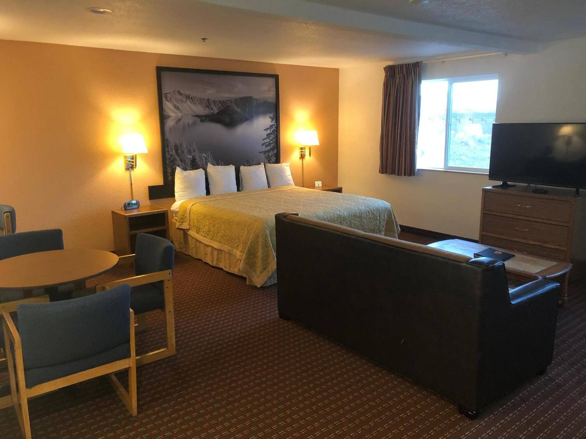 Super 8 by Wyndham The Dalles OR photo 56