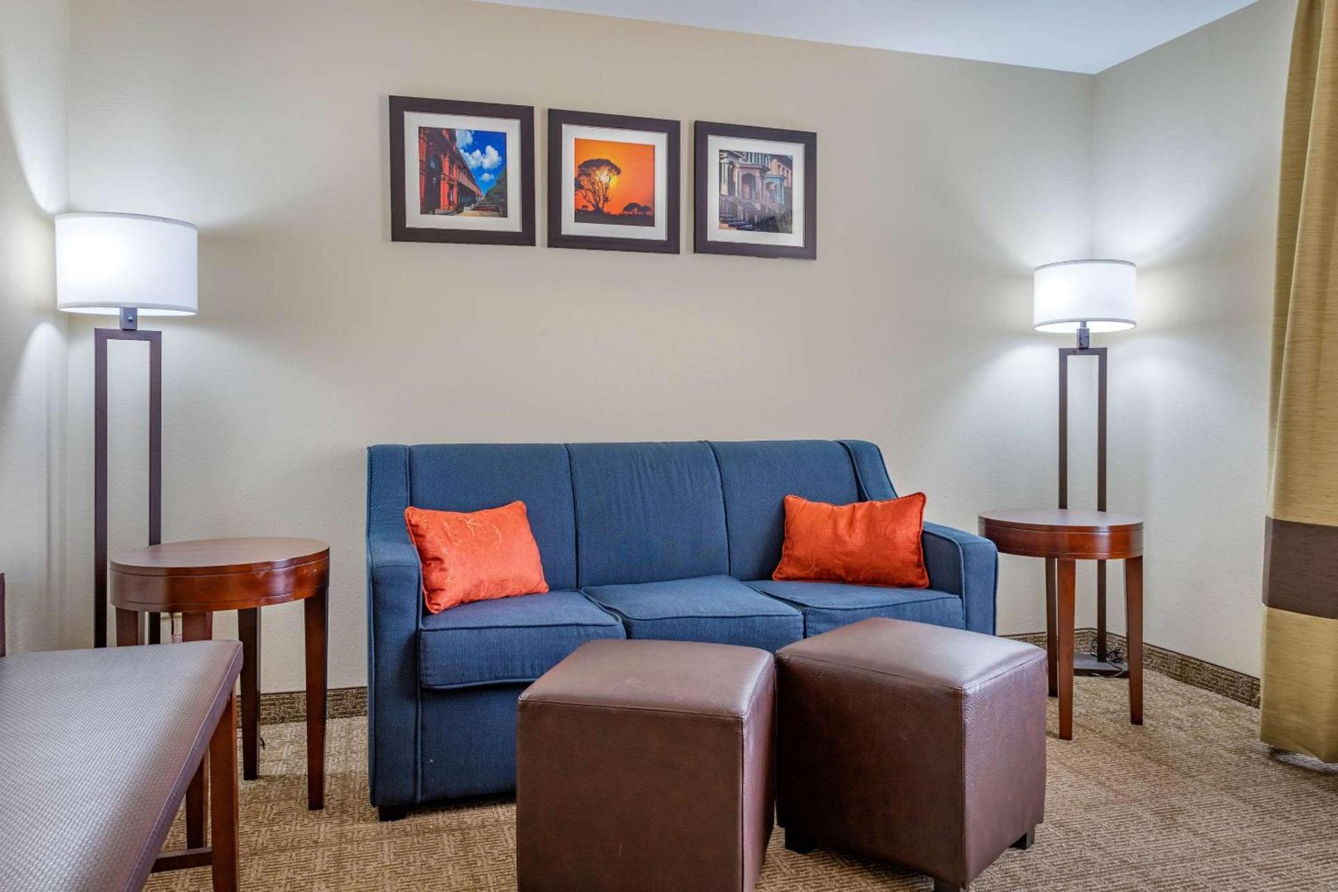 Comfort Suites Savannah Gateway I-95 photo 17