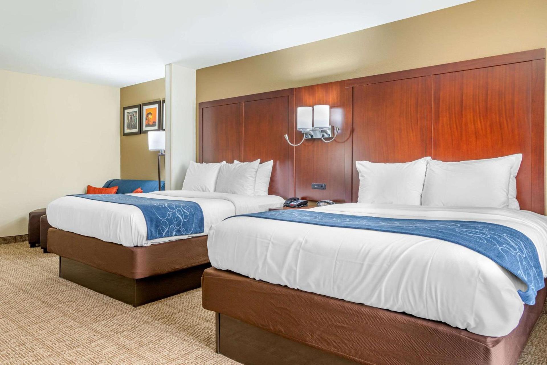 Comfort Suites Savannah Gateway I-95 photo 23