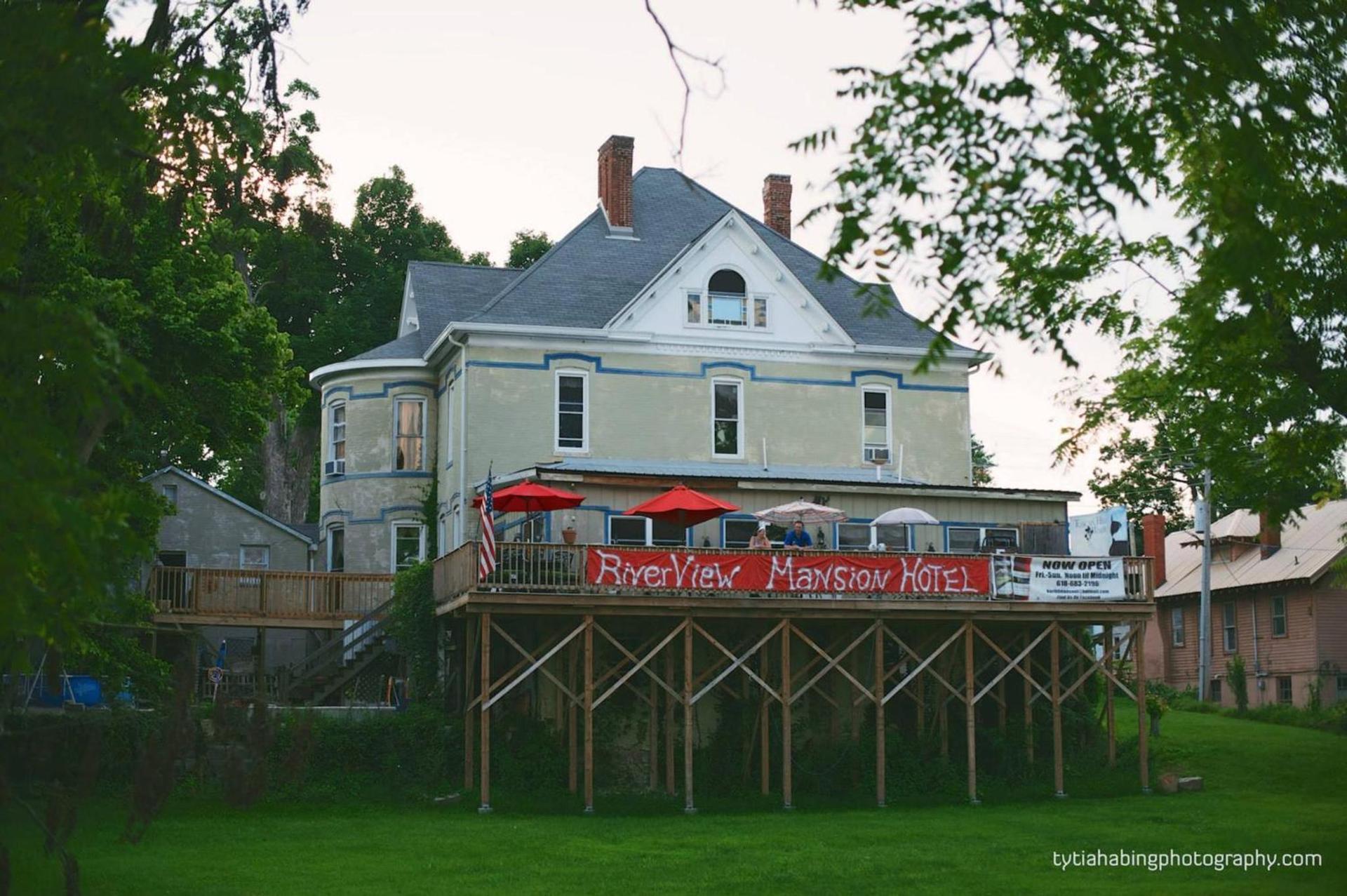 Riverview Mansion Hotel photo 4