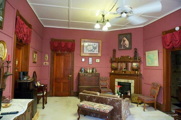 Riverview Mansion Hotel photo 24