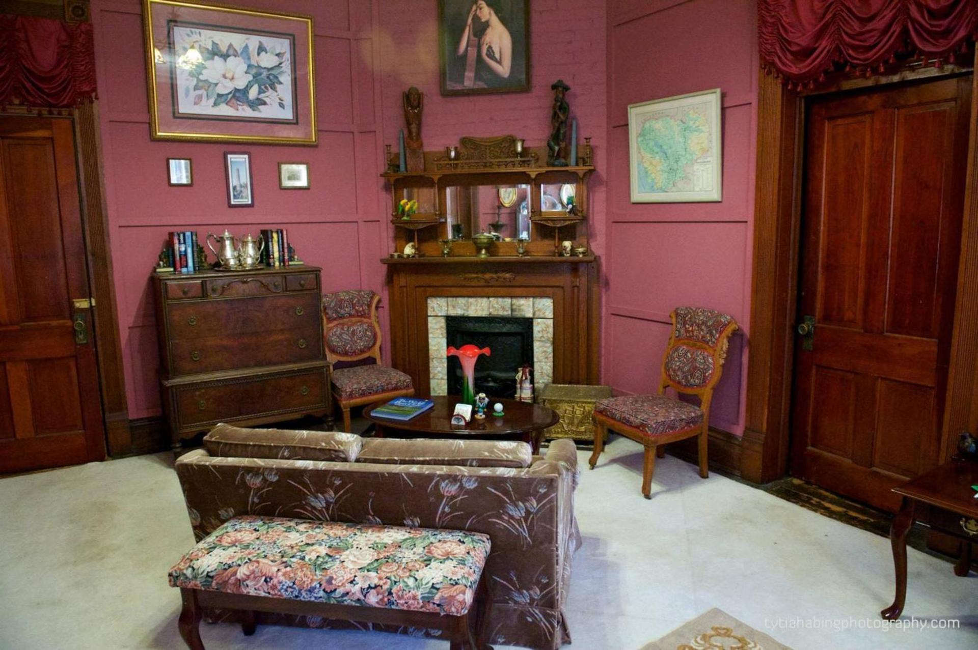 Riverview Mansion Hotel photo 25