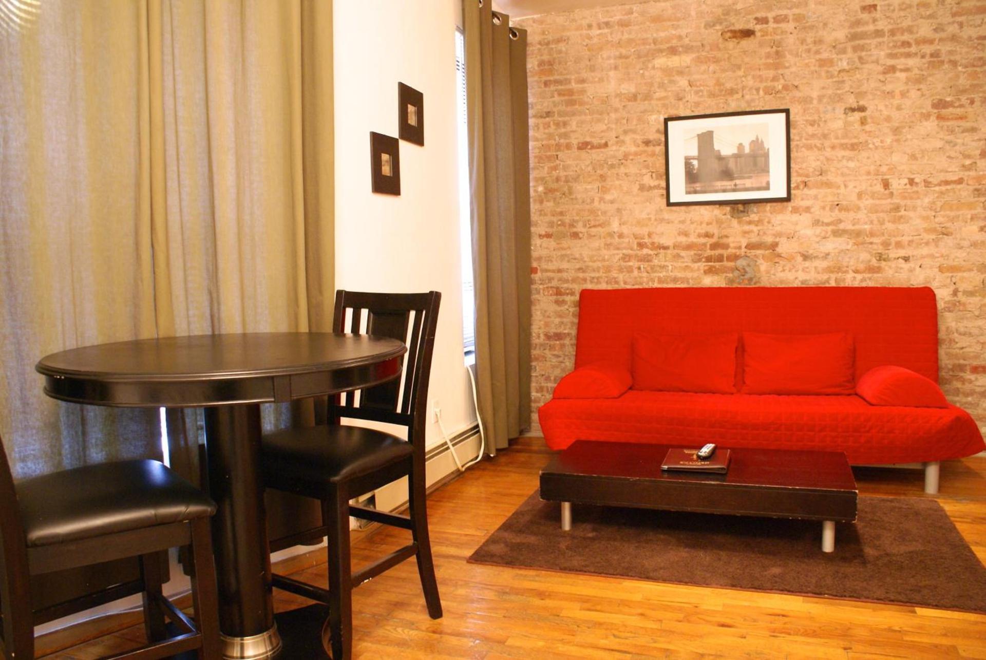 Off SoHo Suites Hotel photo 26