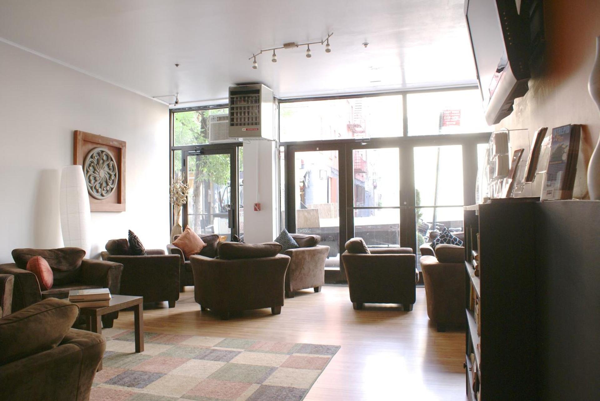 Off SoHo Suites Hotel photo 10