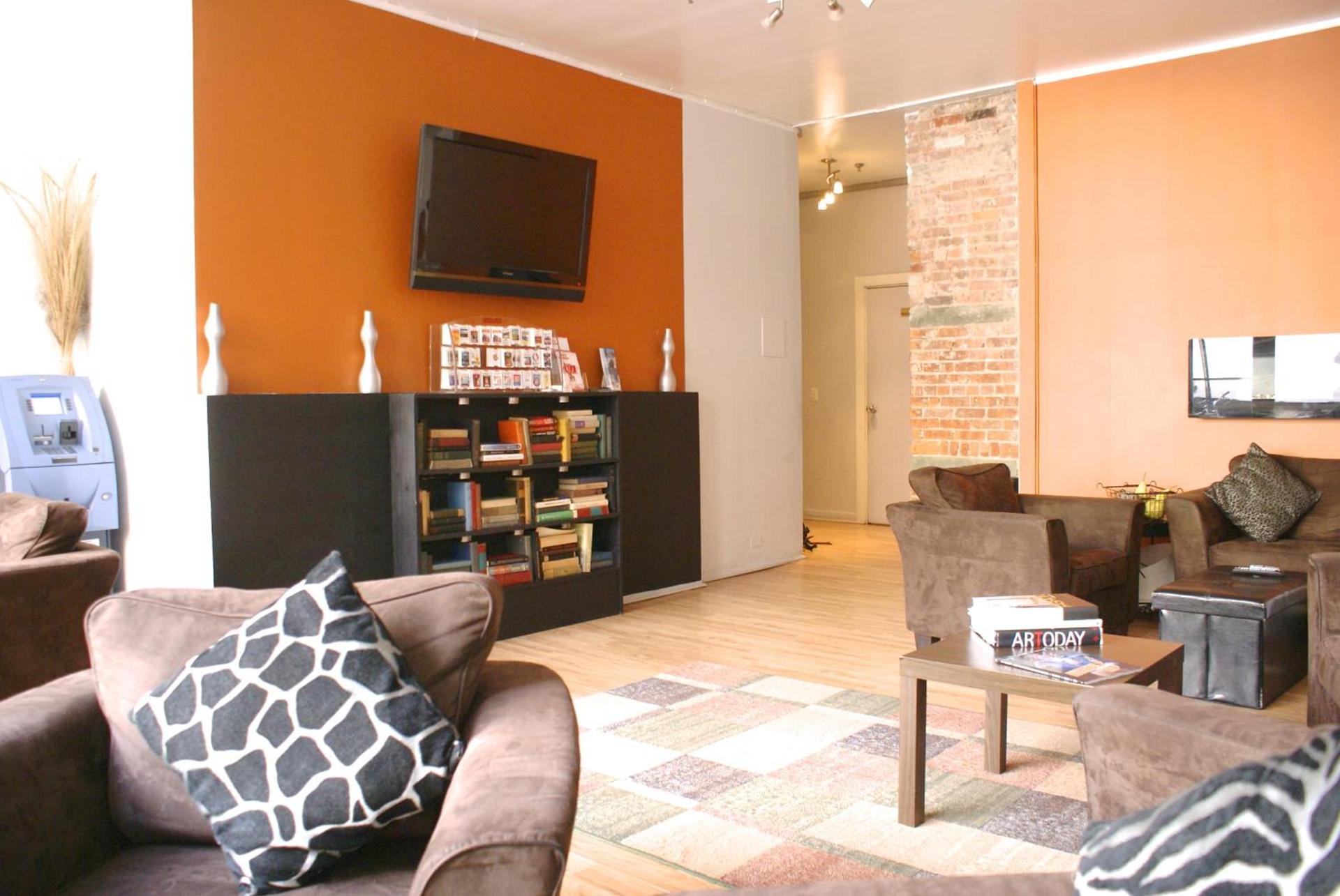 Off SoHo Suites Hotel photo 11