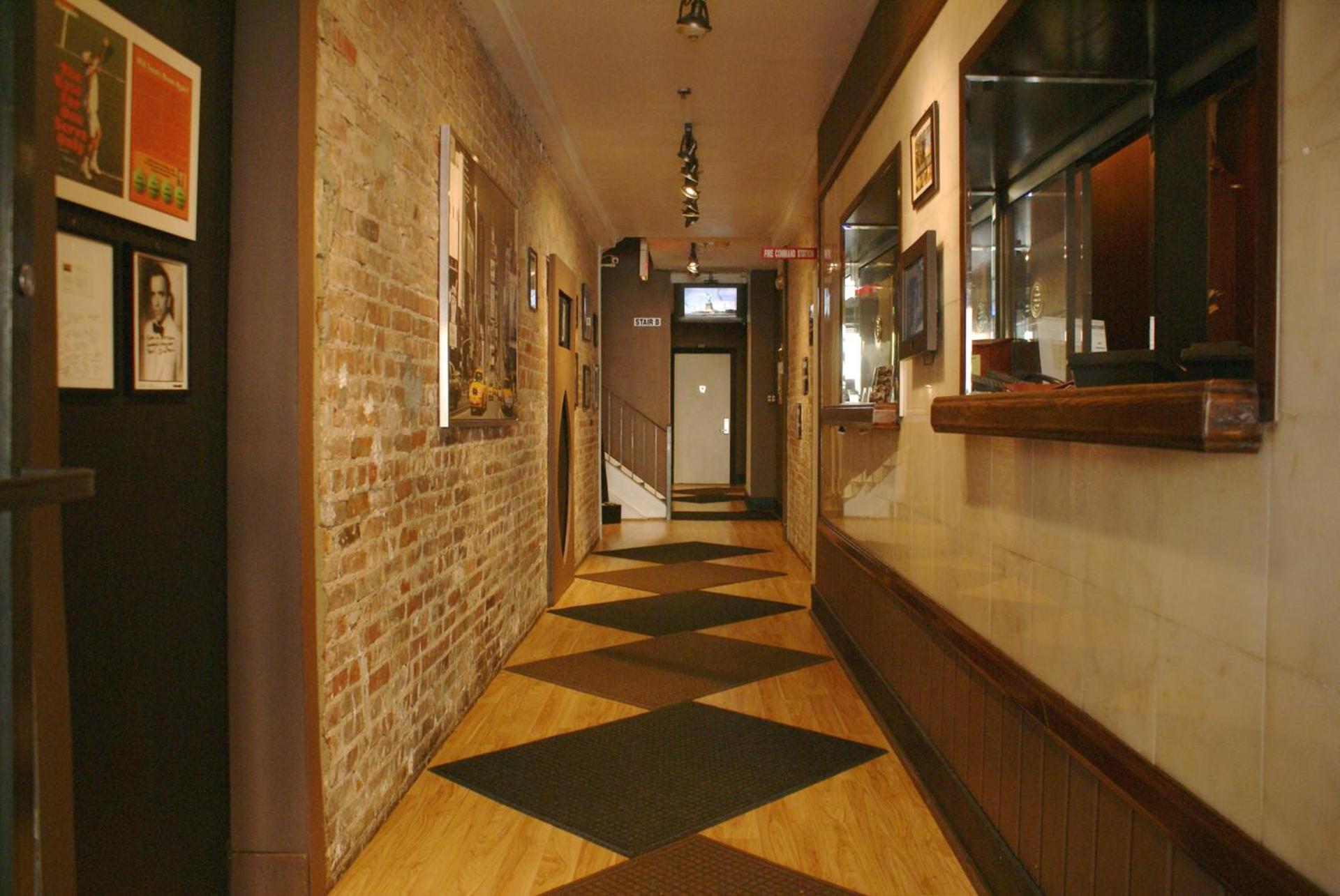 Off SoHo Suites Hotel photo 29