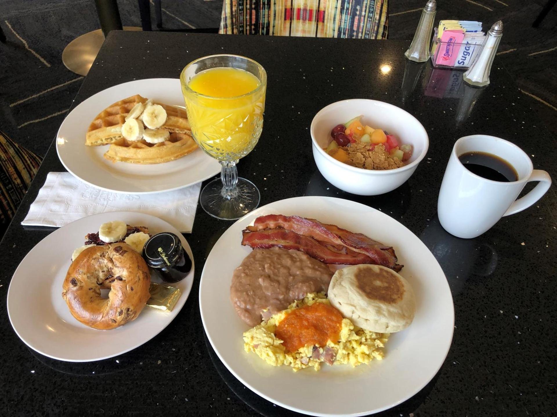 Verta Hotel McAllen photo 24