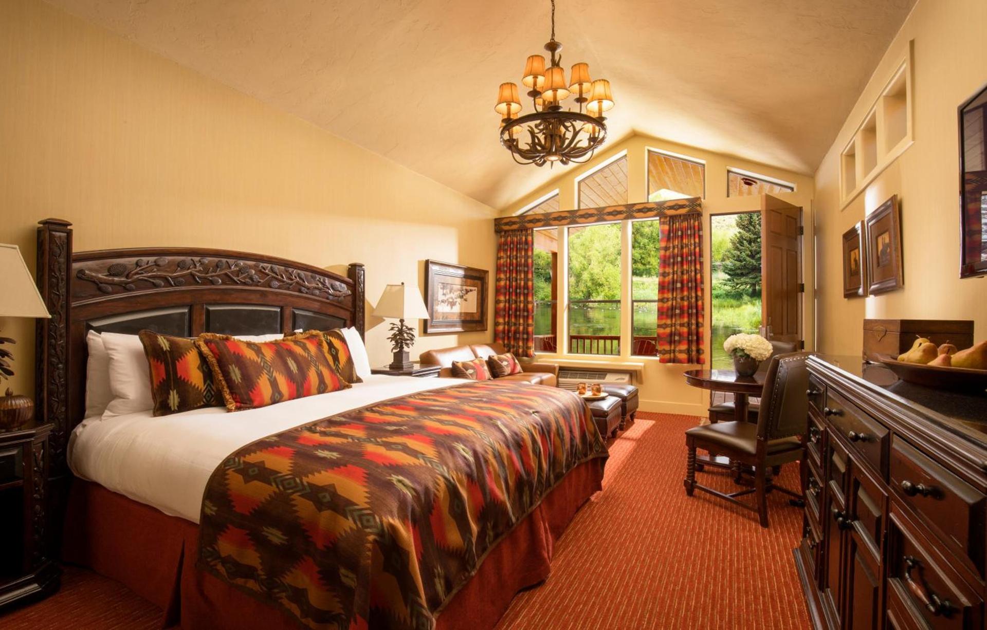 Rustic Inn Creekside photo 10